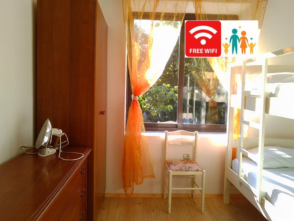 Studio Art Apartment